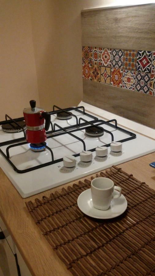 Alla Casetta Apartment ปาแลร์โม ภายนอก รูปภาพ